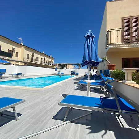 Coral Sea B2 * San Vito Lo Capo